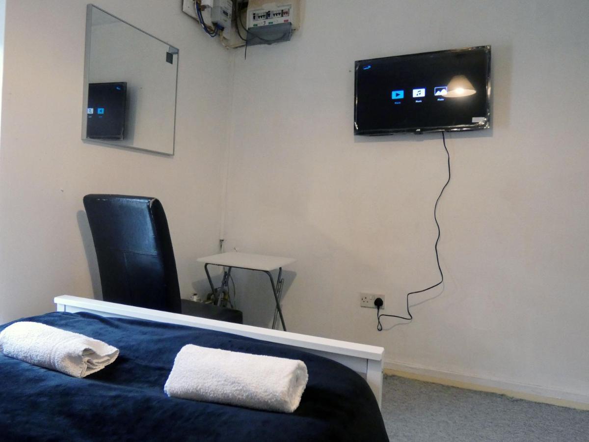 Bridge Street En Suite Rooms Мертір-Тідвіл Екстер'єр фото